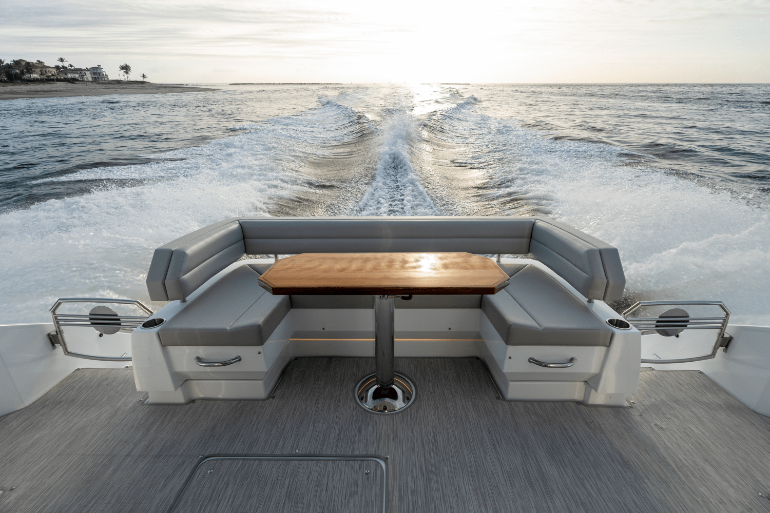 Slide: The Image of Cruisers Yachts 50 Cantius 2024 - 28