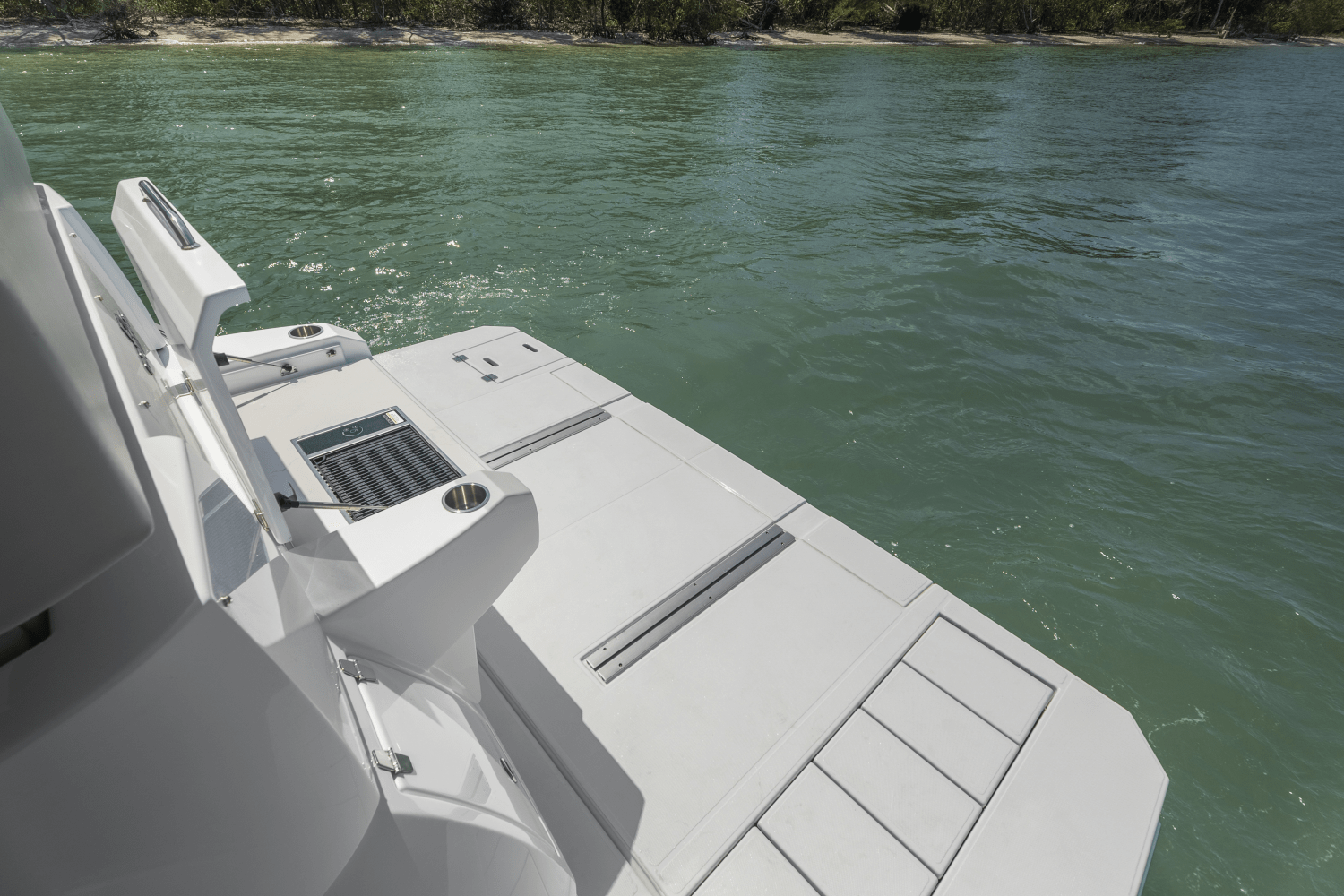 Slide: The Image of Cruisers Yachts 50 Cantius 2024 - 29