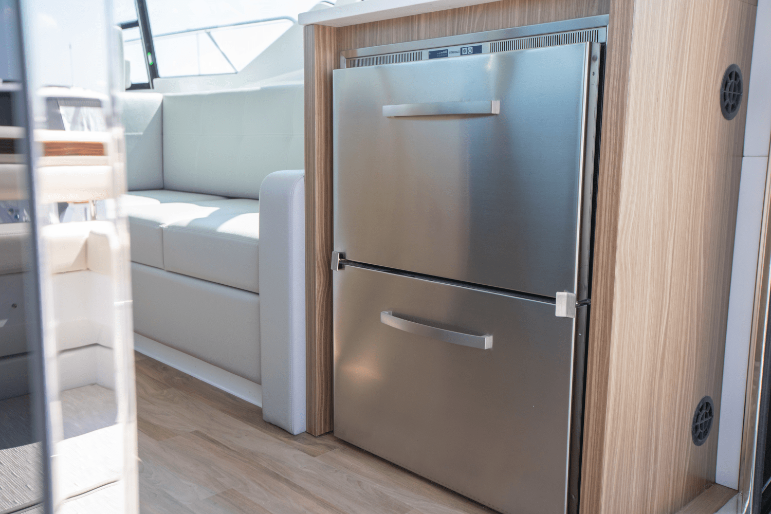 Slide: The Image of Cruisers Yachts 50 Cantius 2024 - 36