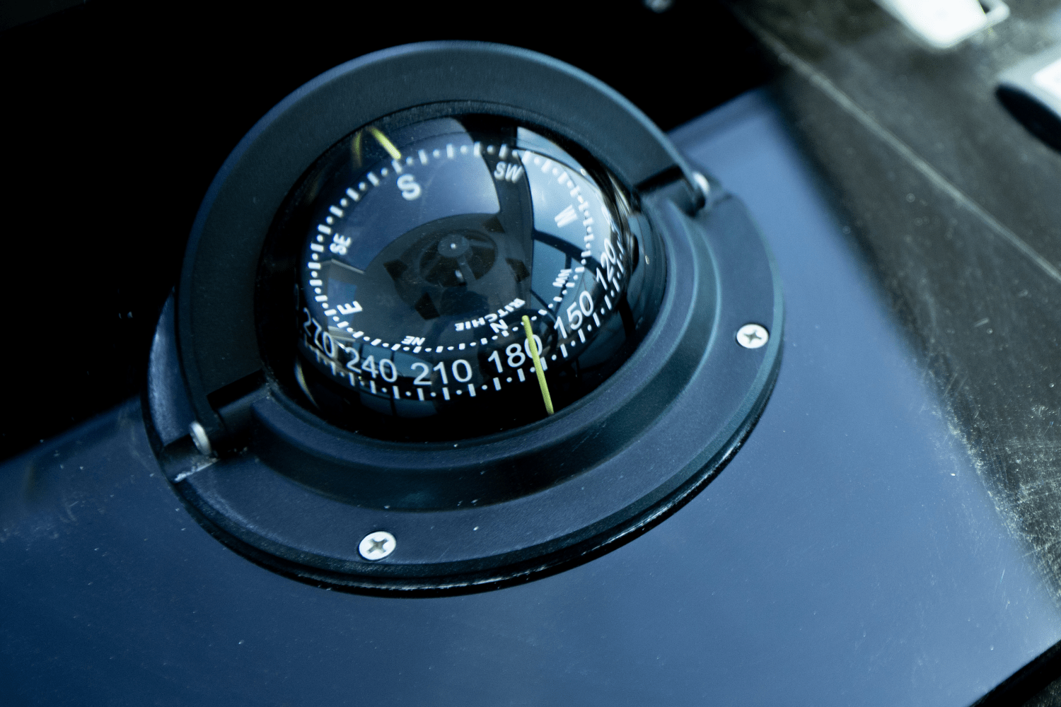 Slide: The Image of Cruisers Yachts 50 Cantius 2024 - 52