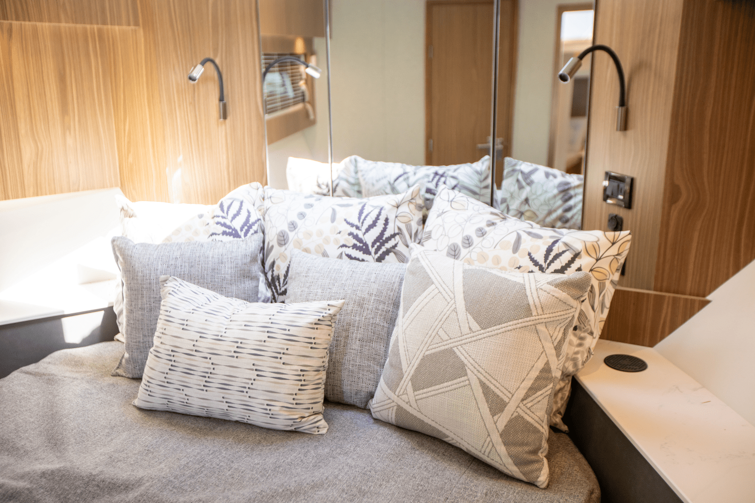 Slide: The Image of Cruisers Yachts 50 Cantius 2024 - 70