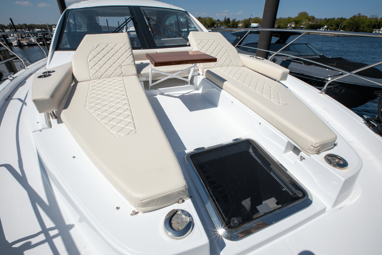 Slide: The Image of Cruisers Yachts 50 Cantius 2024 - 83