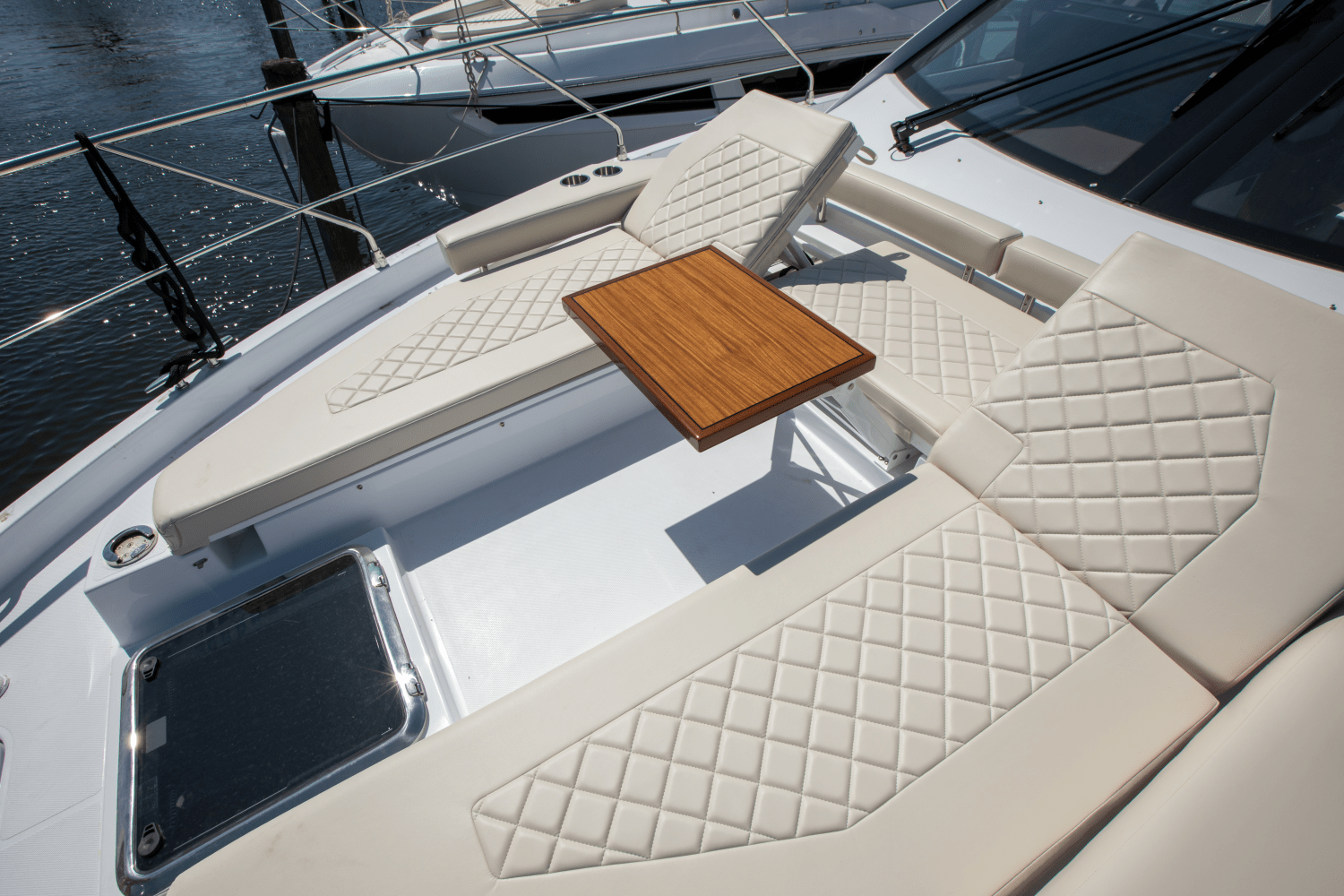 Slide: The Image of Cruisers Yachts 50 Cantius 2024 - 86