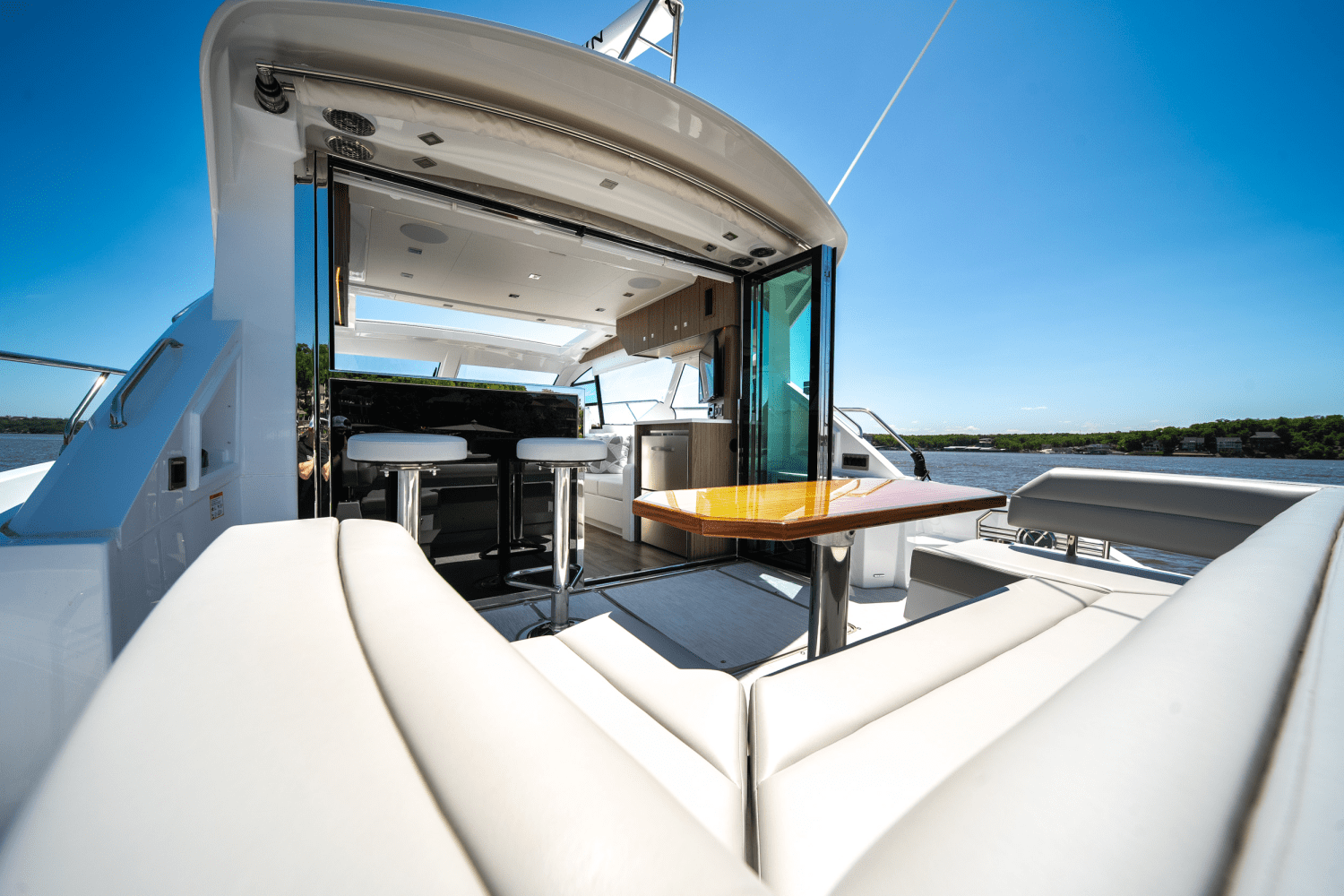 Slide: The Image of Cruisers Yachts 50 Cantius 2025 - 18