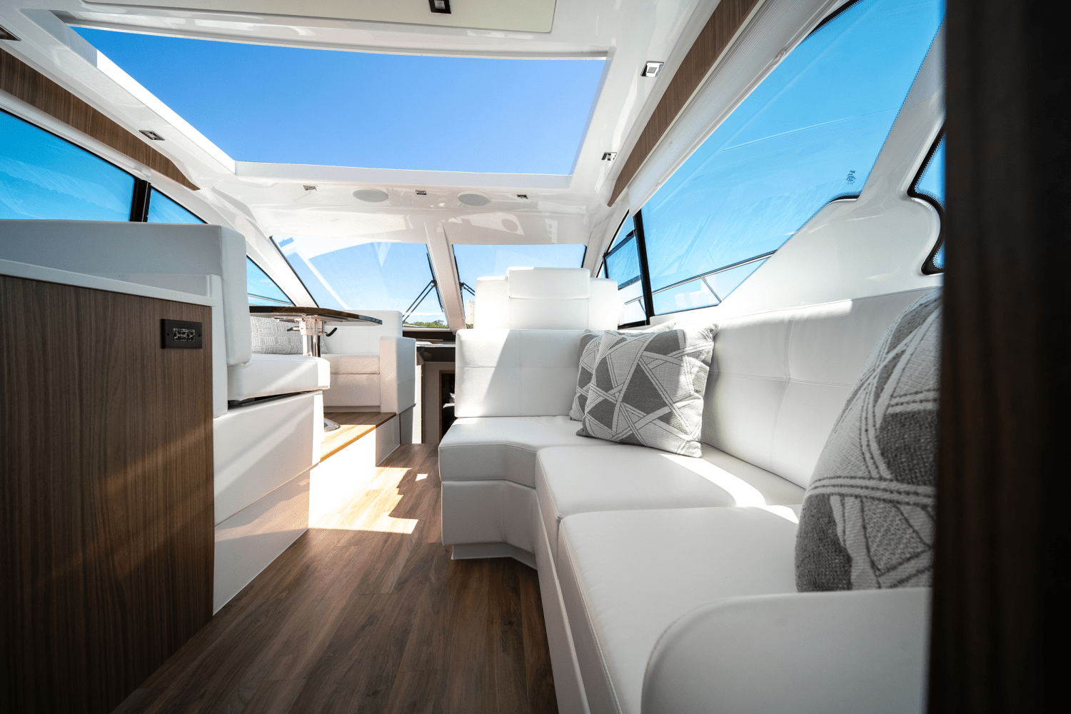 Slide: The Image of Cruisers Yachts 50 Cantius 2025 - 28