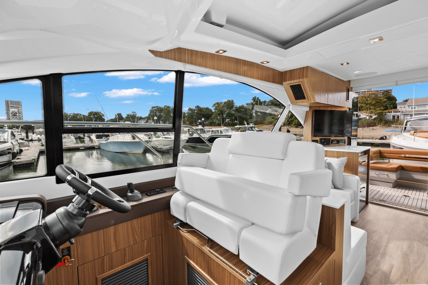 Slide: The Image of Cruisers Yachts 50 Cantius 2025 - 30