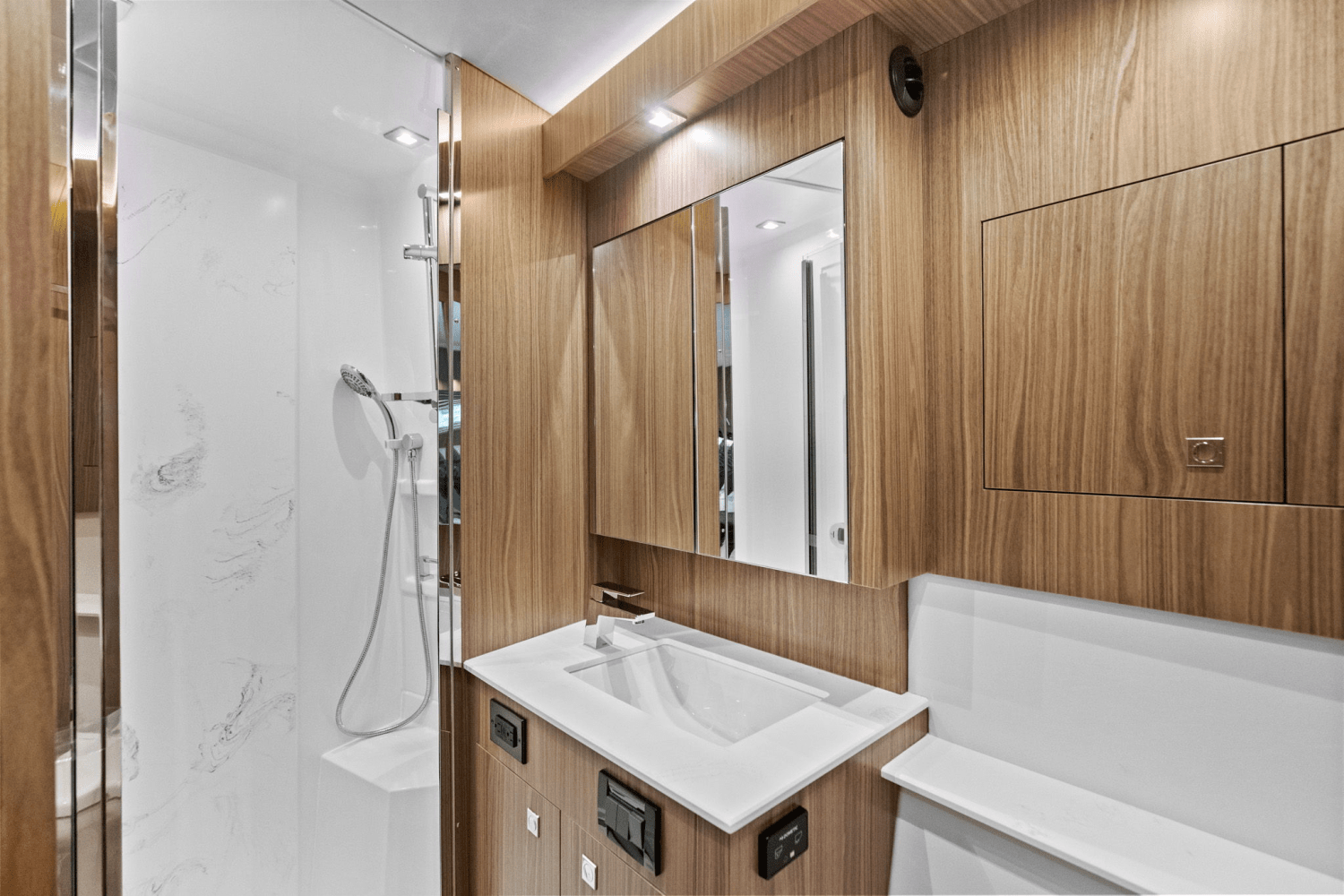 Slide: The Image of Cruisers Yachts 50 Cantius 2025 - 45