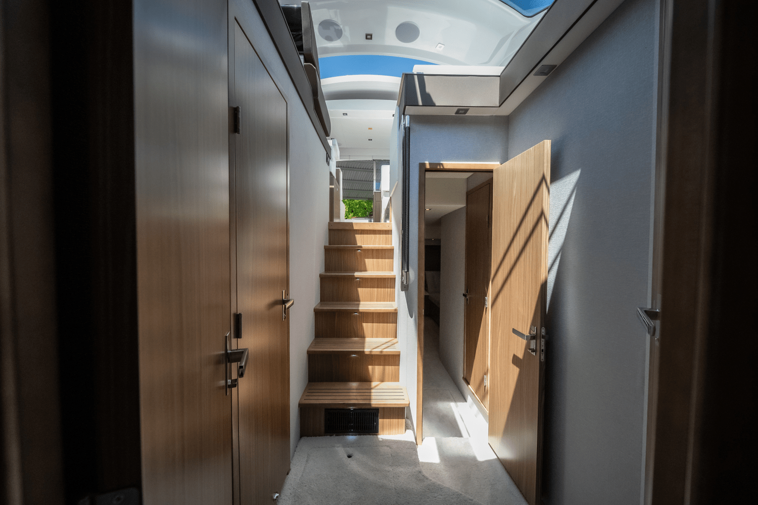 Slide: The Image of Cruisers Yachts 50 Cantius 2025 - 52