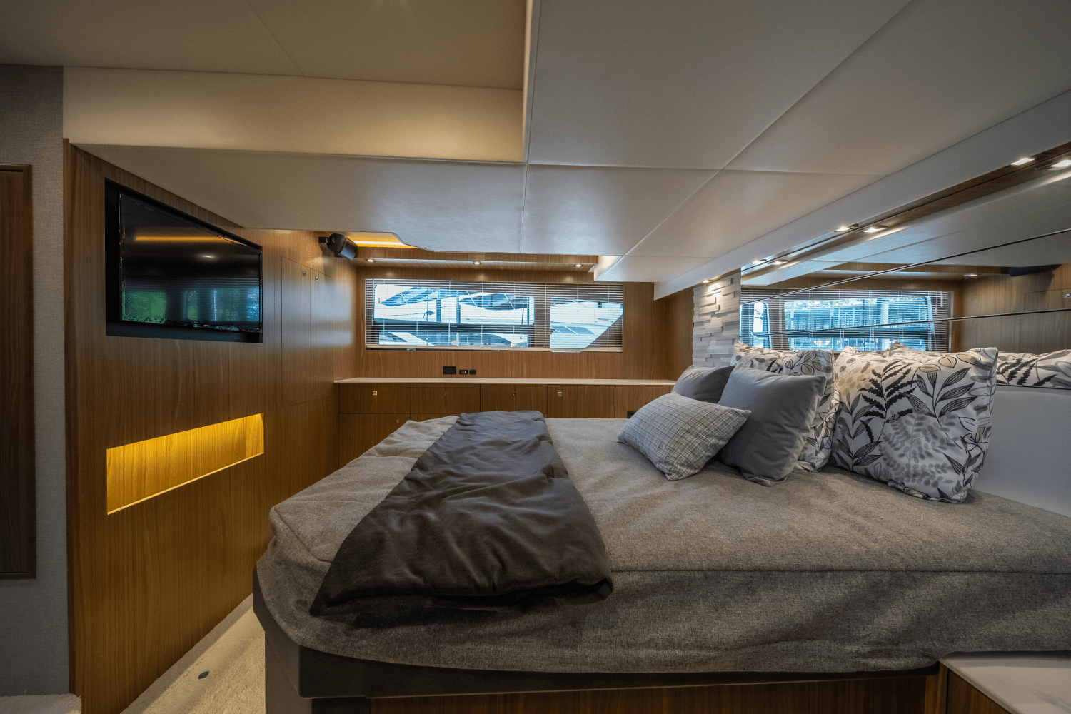 Slide: The Image of Cruisers Yachts 50 Cantius 2025 - 56