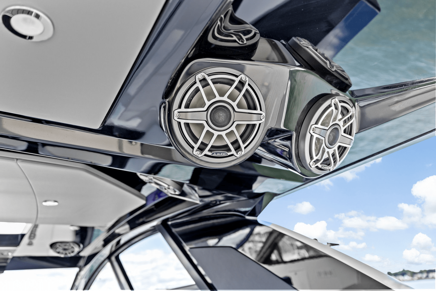 Slide: The Image of Cruisers Yachts 50 GLS Outboard 2025 - 10