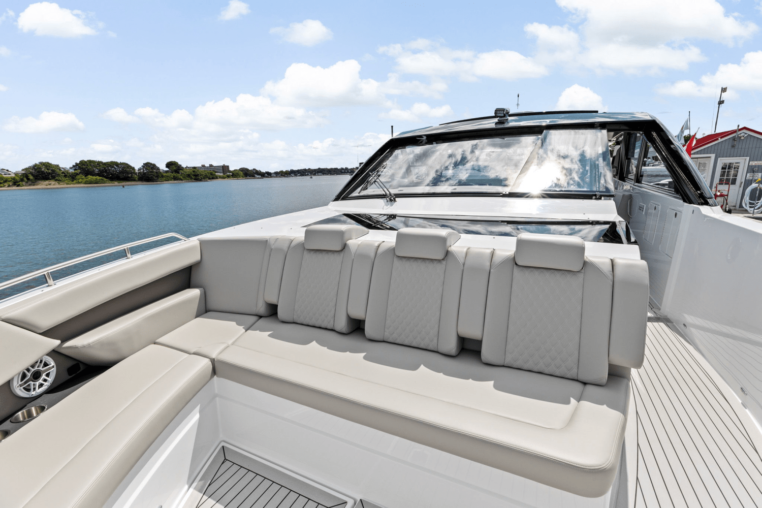 Slide: The Image of Cruisers Yachts 50 GLS Outboard 2025 - 28