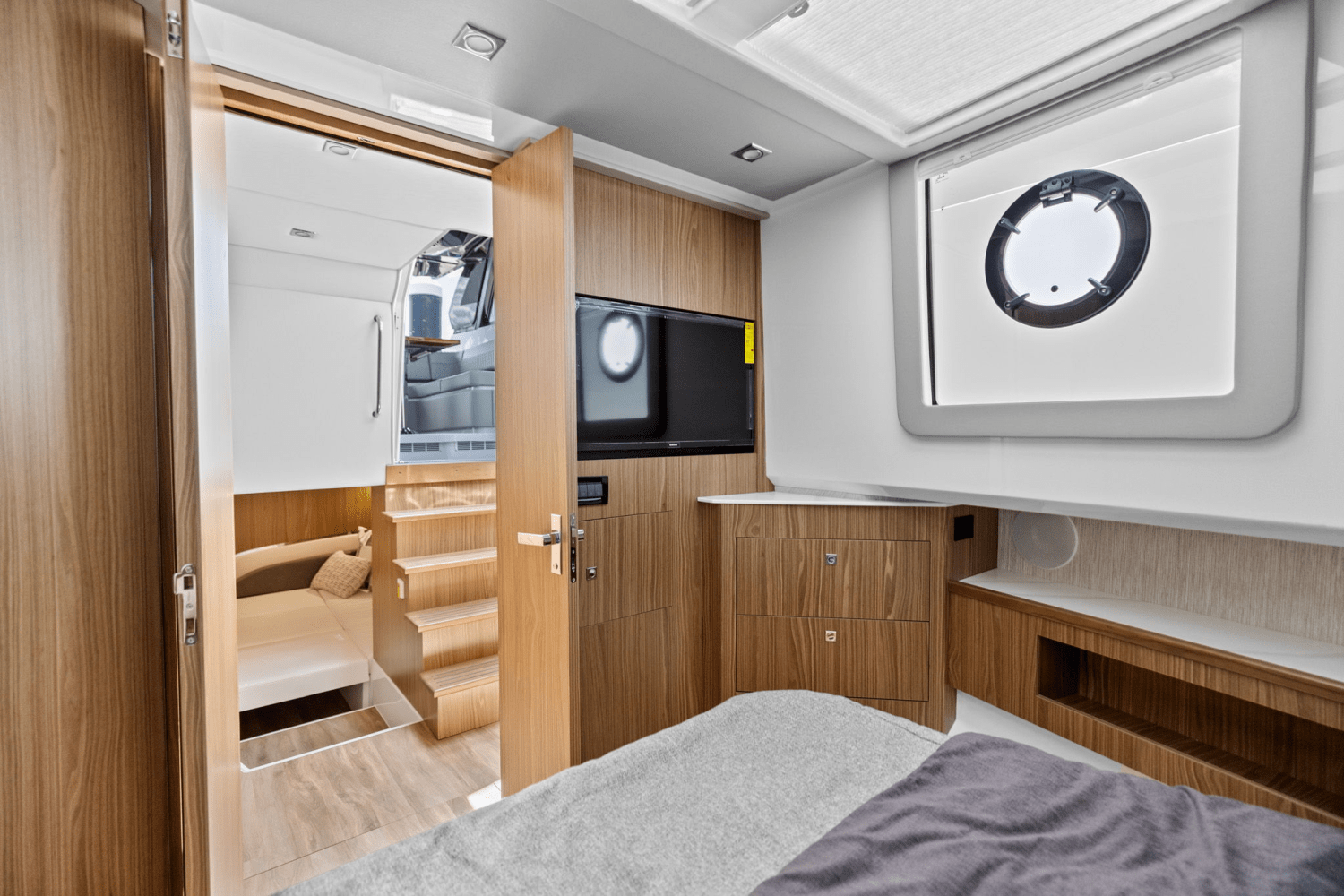 Slide: The Image of Cruisers Yachts 50 GLS Outboard 2025 - 39