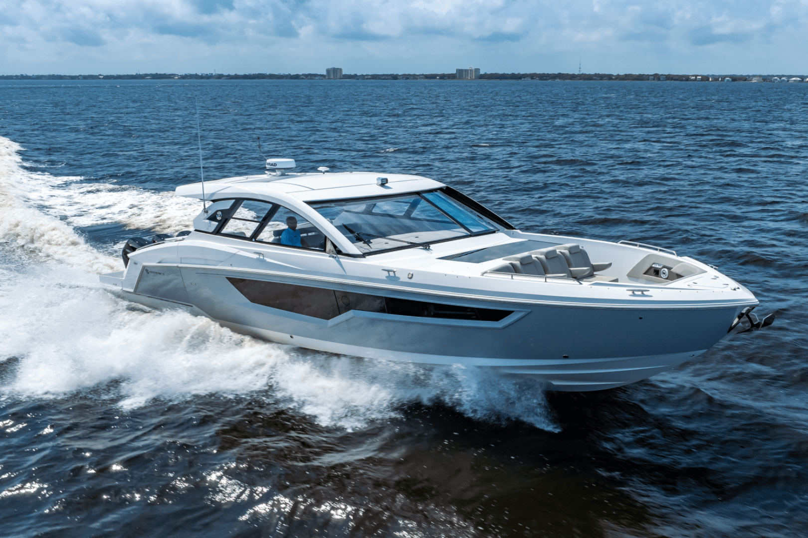 Slide: The Image of Cruisers Yachts 50 GLS Outboard 2025 - 5263771