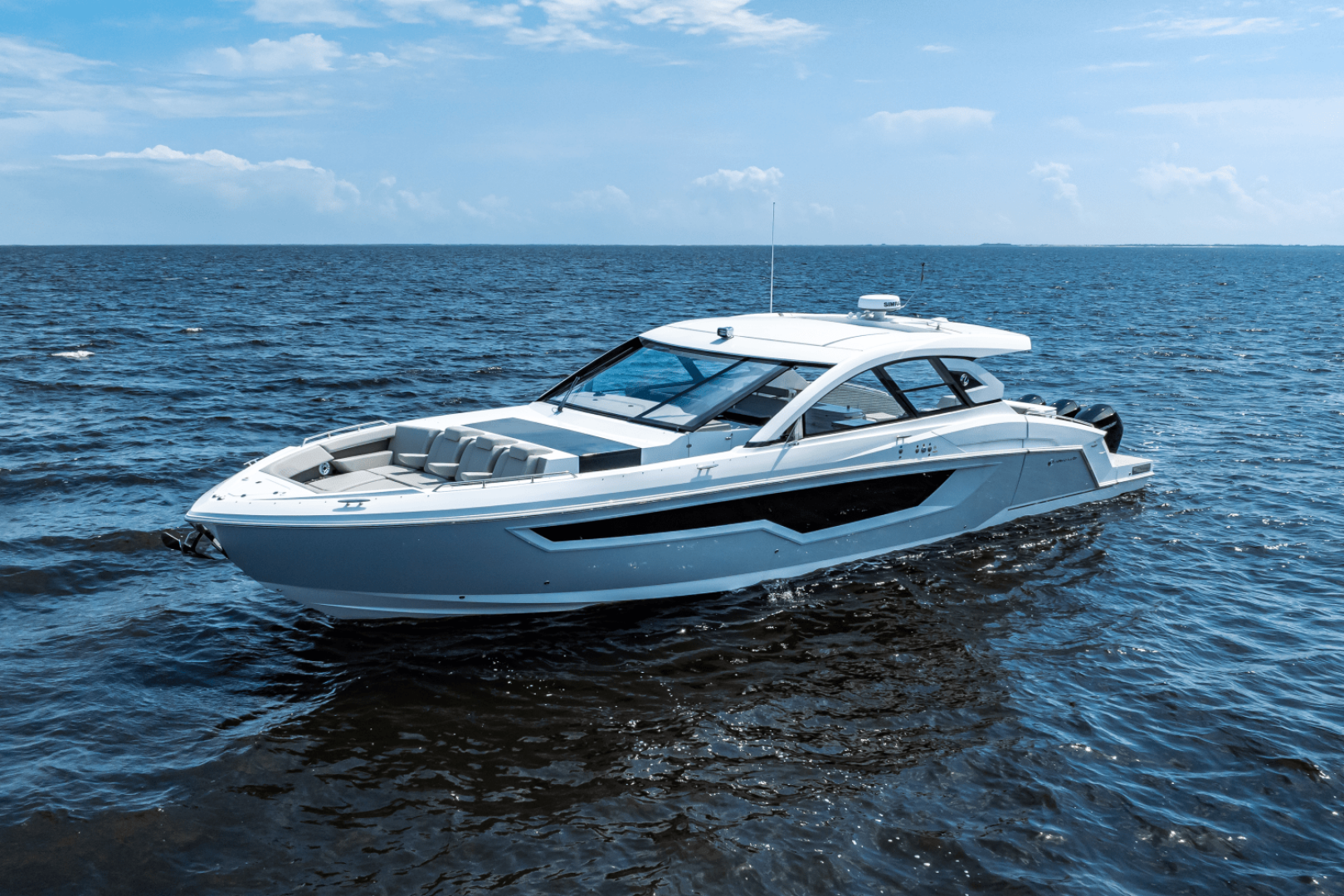 Slide: The Image of Cruisers Yachts 50 GLS Outboard 2025 - 5263778