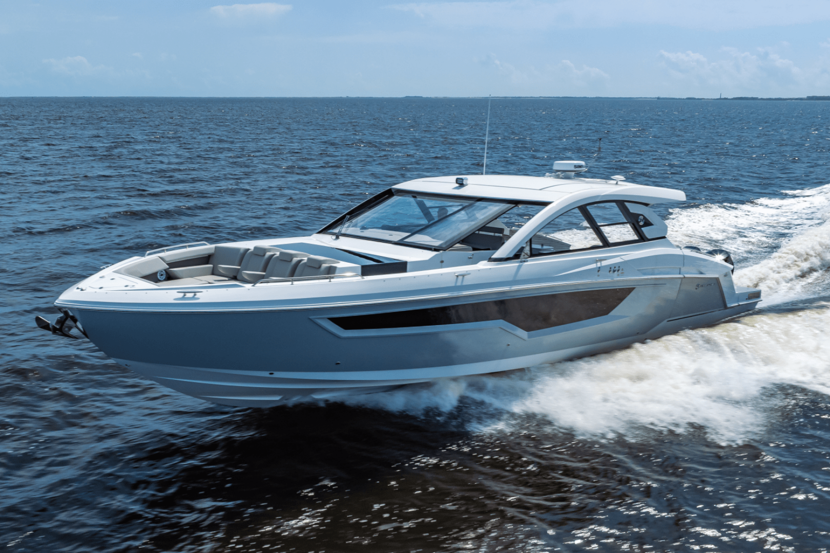 Slide: The Image of Cruisers Yachts 50 GLS Outboard 2025 - 5263780