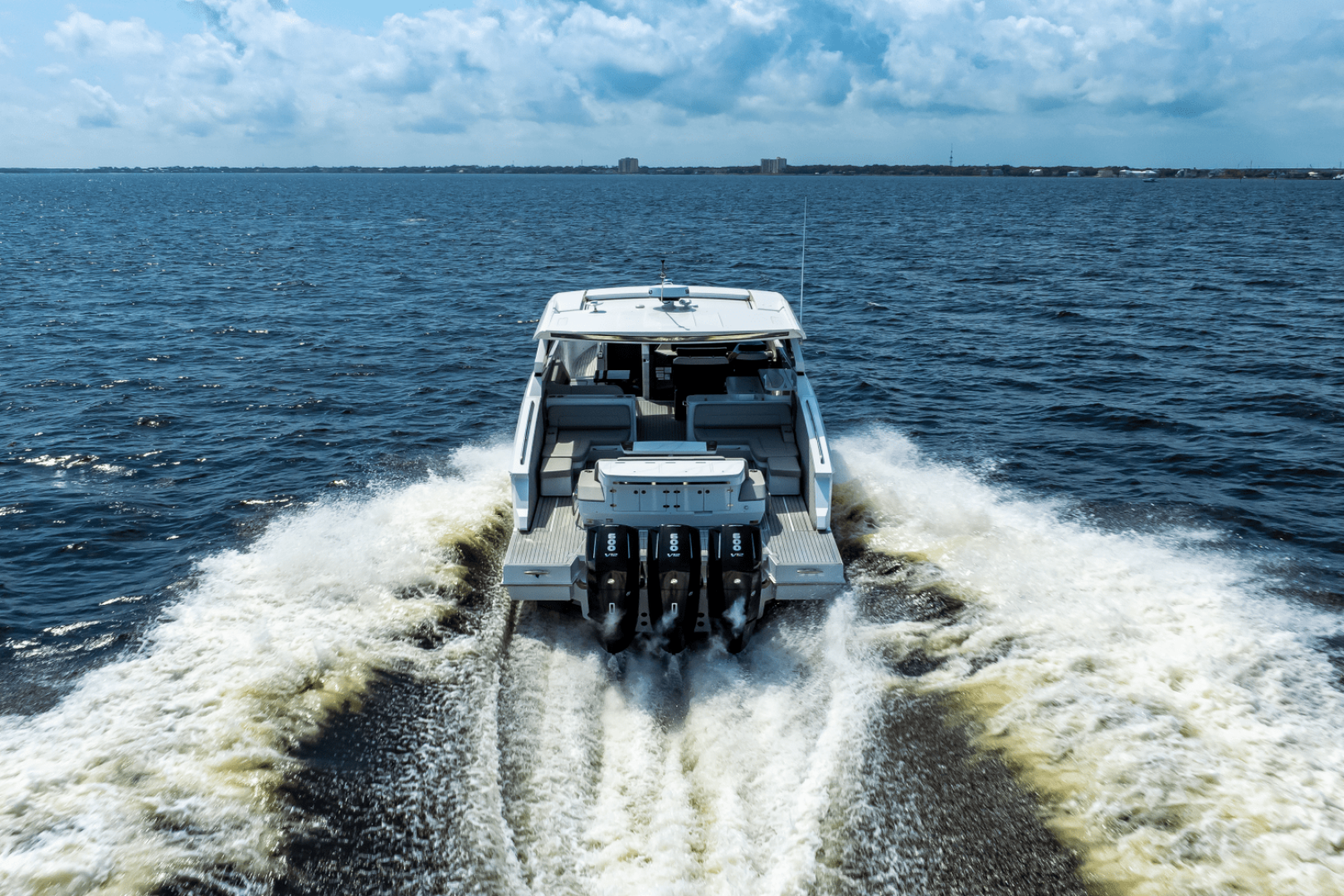 Slide: The Image of Cruisers Yachts 50 GLS Outboard 2025 - 5263786
