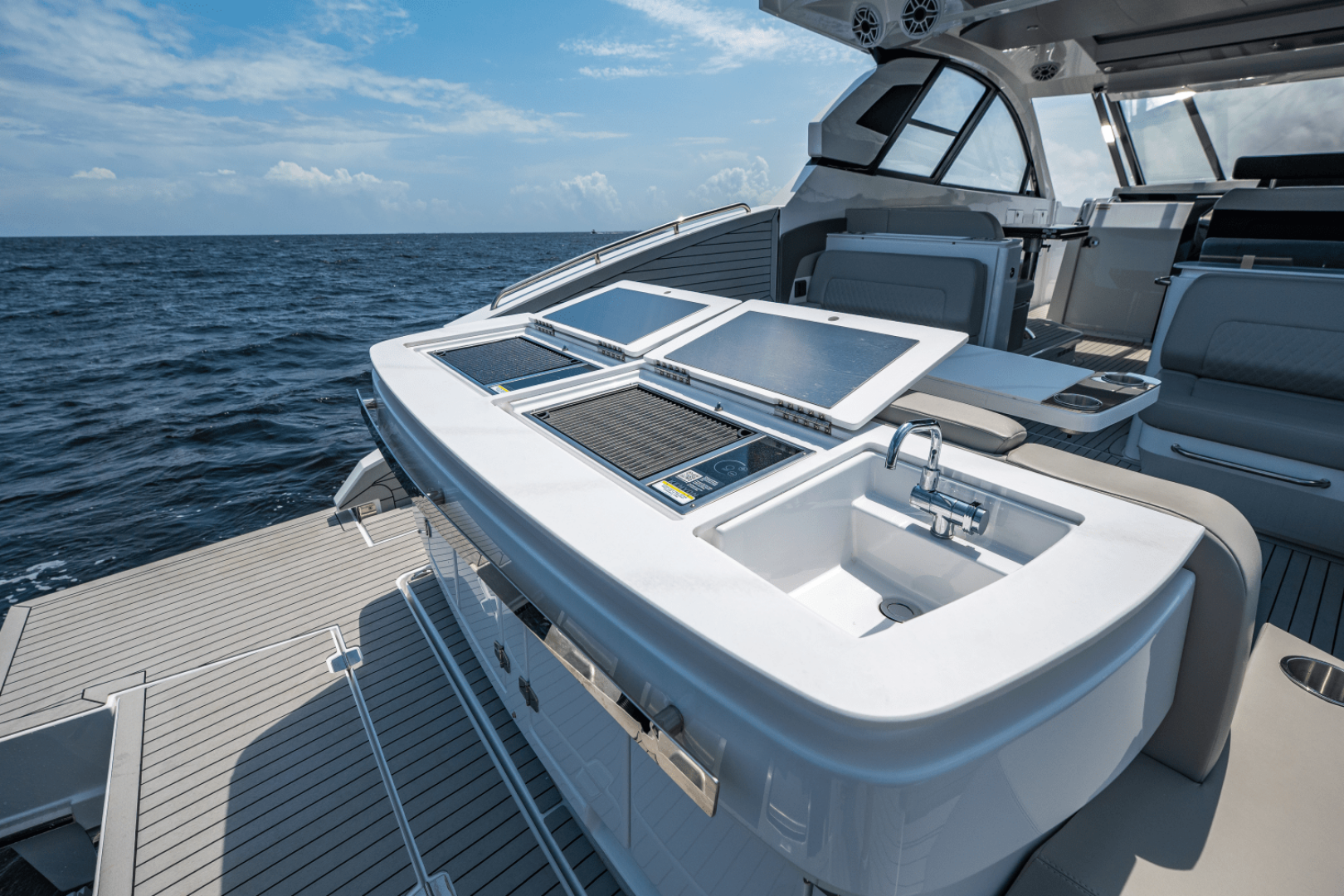 Slide: The Image of Cruisers Yachts 50 GLS Outboard 2025 - 5263795