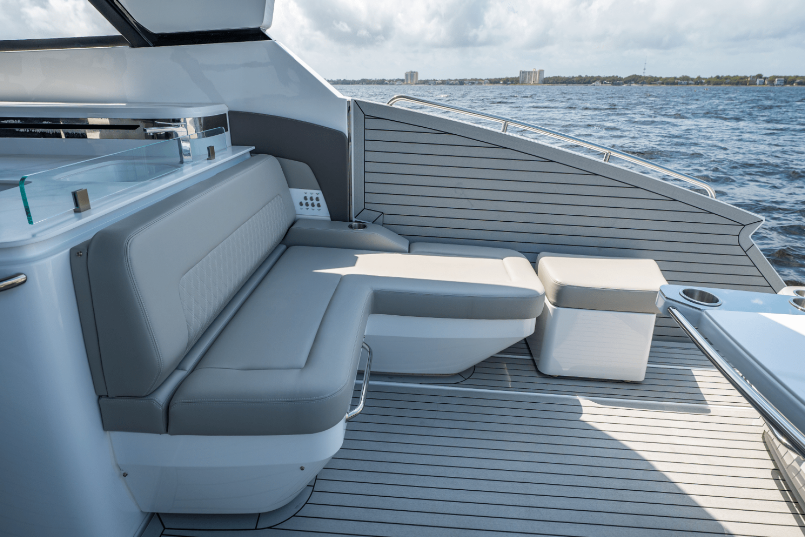 Slide: The Image of Cruisers Yachts 50 GLS Outboard 2025 - 5263799