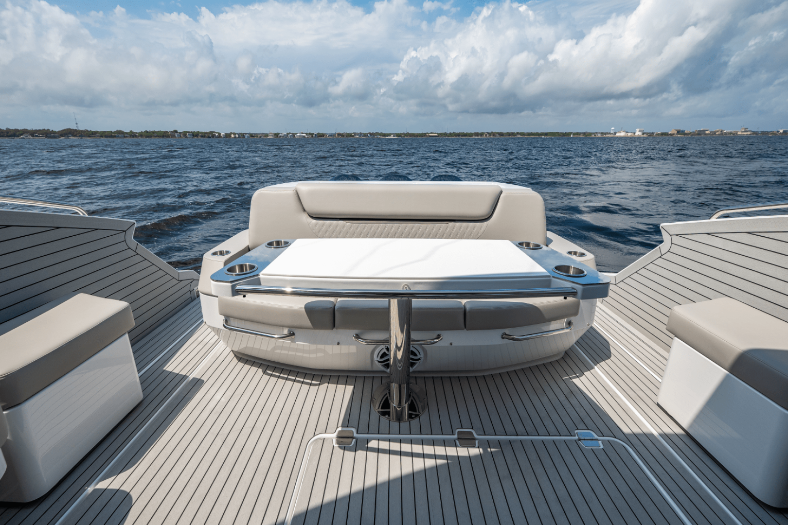 Slide: The Image of Cruisers Yachts 50 GLS Outboard 2025 - 5263800