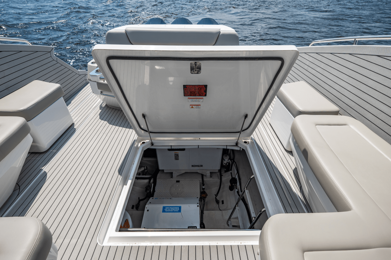Slide: The Image of Cruisers Yachts 50 GLS Outboard 2025 - 5263802