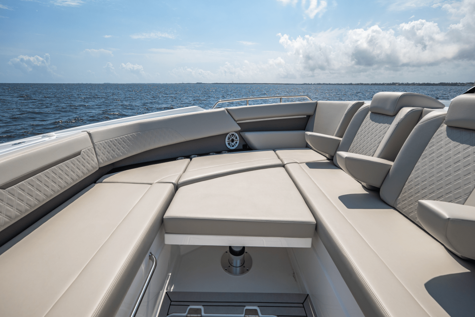 Slide: The Image of Cruisers Yachts 50 GLS Outboard 2025 - 5263840