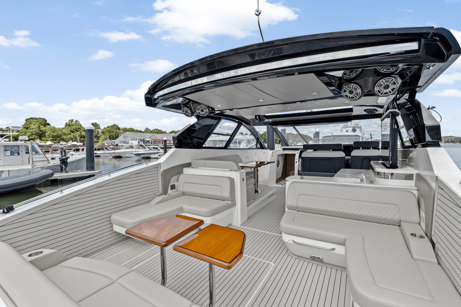 Slide: The Image of Cruisers Yachts 50 GLS Outboard 2025 - 9