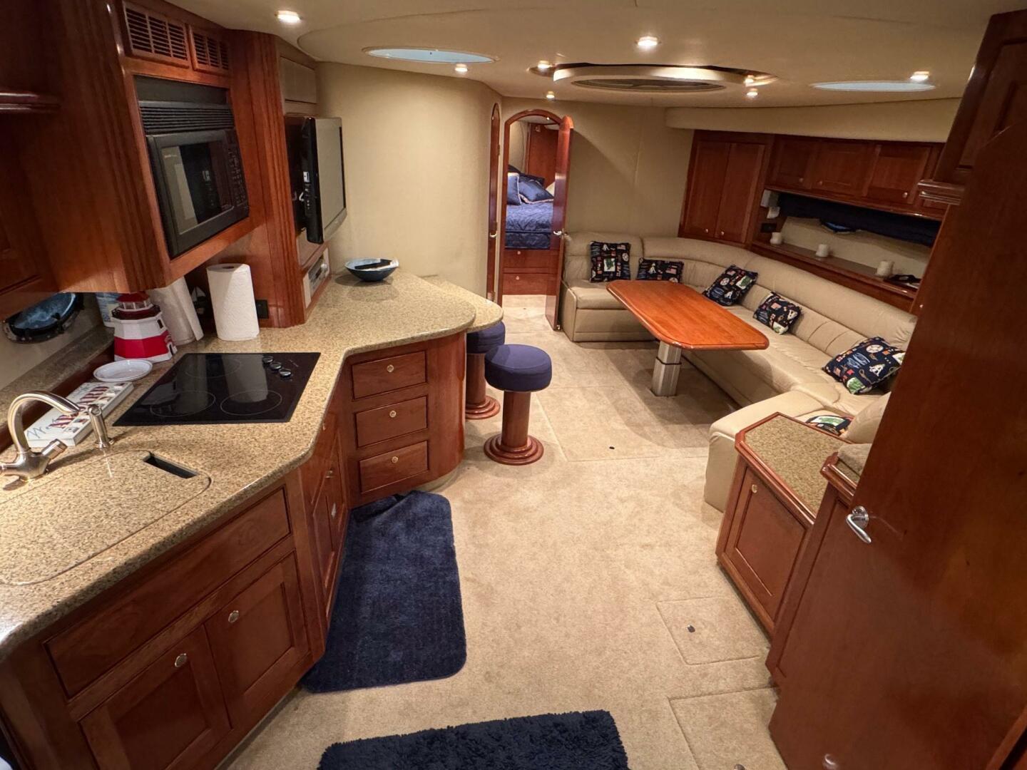 Slide: The Image of Cruisers Yachts 540 Express 2004 - 5335367