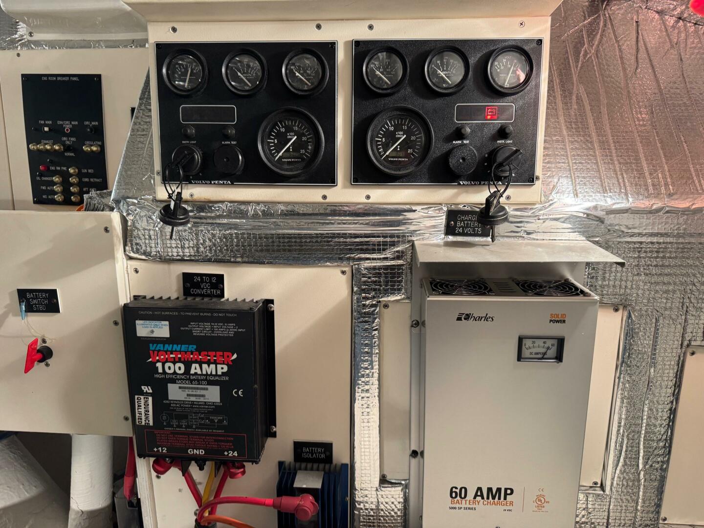 Slide: The Image of Cruisers Yachts 540 Express 2004 - 5335378