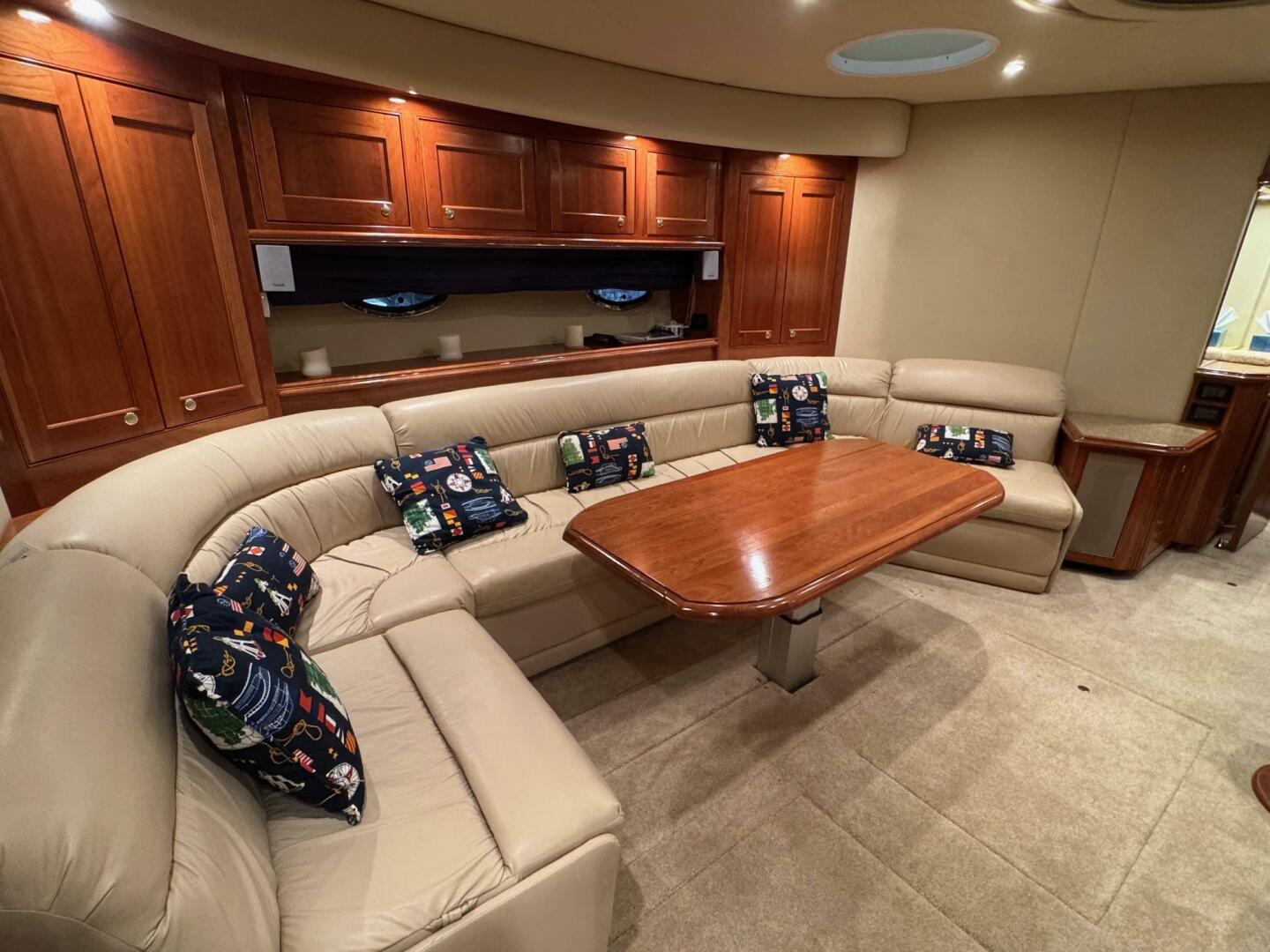 Slide: The Image of Cruisers Yachts 540 Express 2004 - 5335408