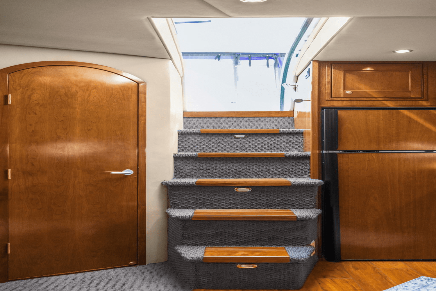 Slide: The Image of Cruisers Yachts 540 EXPRESS 2005 - 14