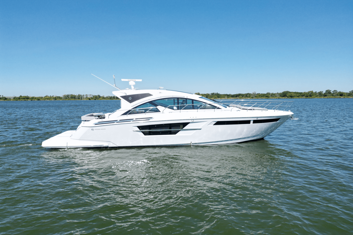 Slide: The Image of Cruisers Yachts 54 CANTIUS 2022 - 0