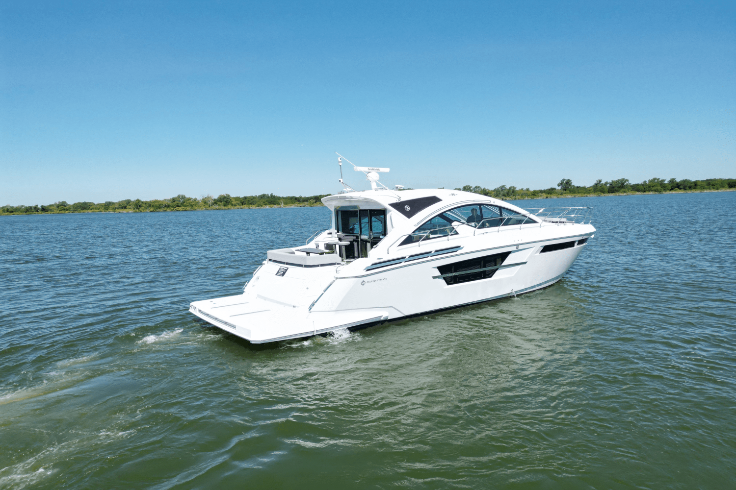 Slide: The Image of Cruisers Yachts 54 CANTIUS 2022 - 10