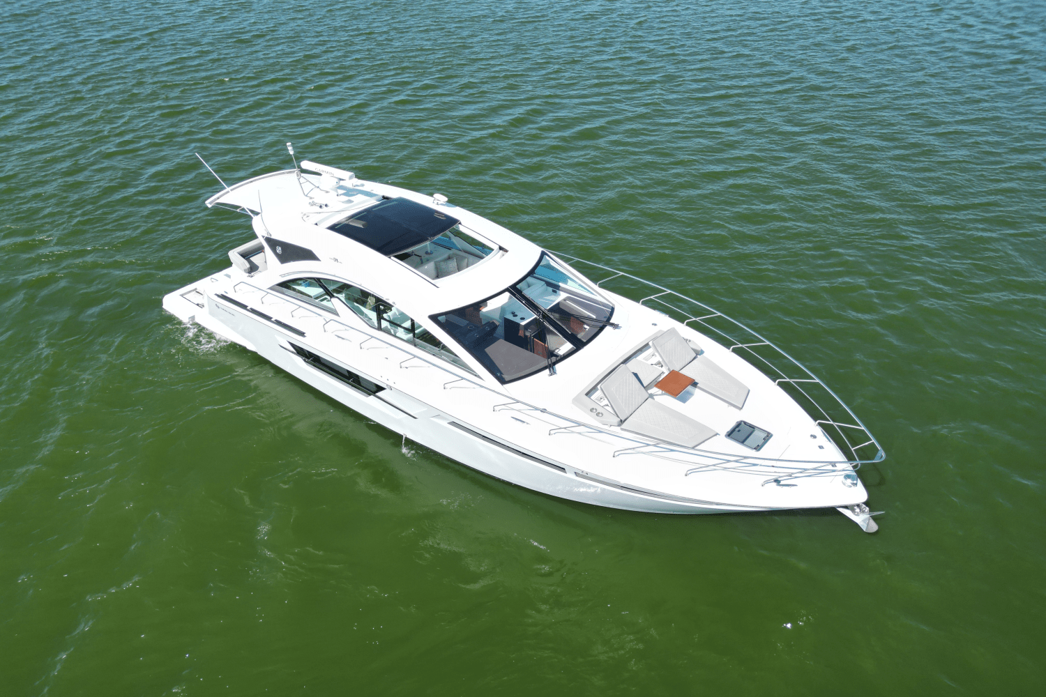 Slide: The Image of Cruisers Yachts 54 CANTIUS 2022 - 14