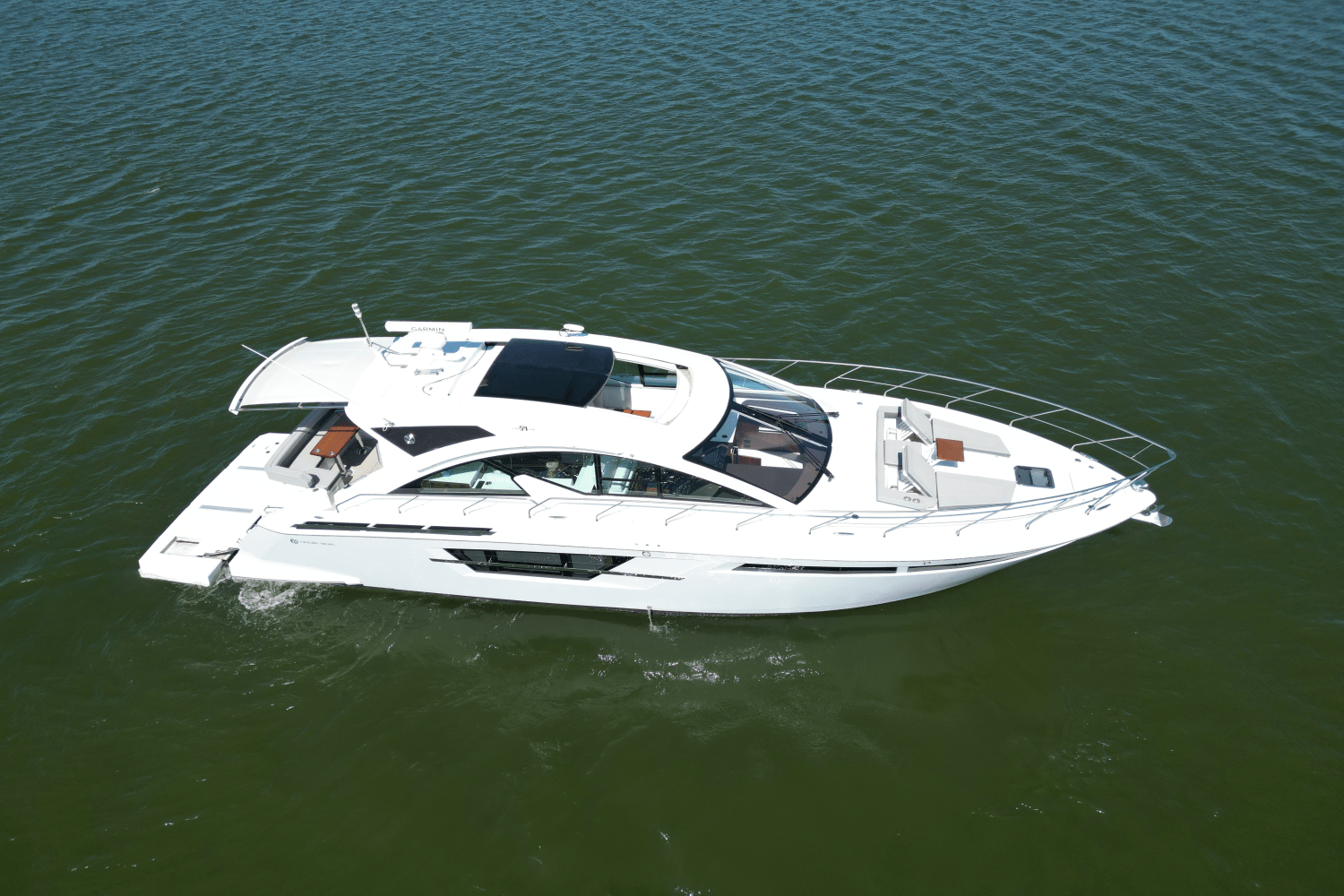 Slide: The Image of Cruisers Yachts 54 CANTIUS 2022 - 15