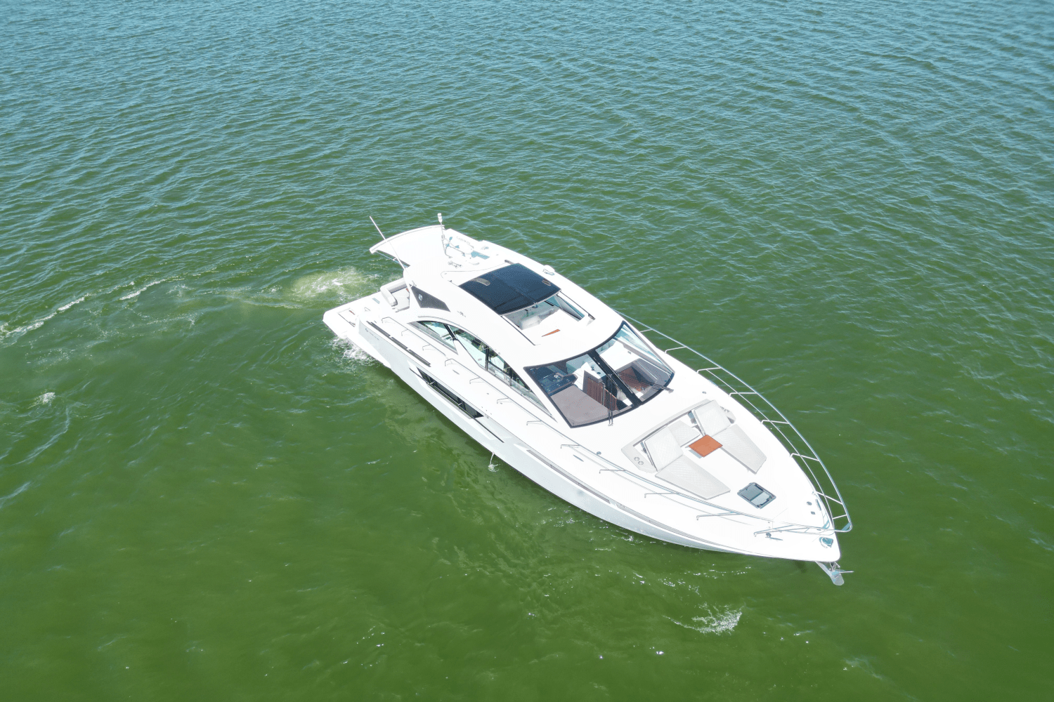 Slide: The Image of Cruisers Yachts 54 CANTIUS 2022 - 19