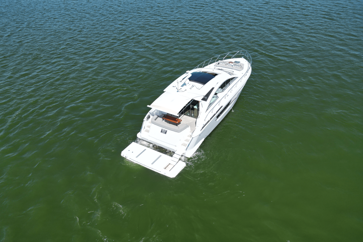 Slide: The Image of Cruisers Yachts 54 CANTIUS 2022 - 26