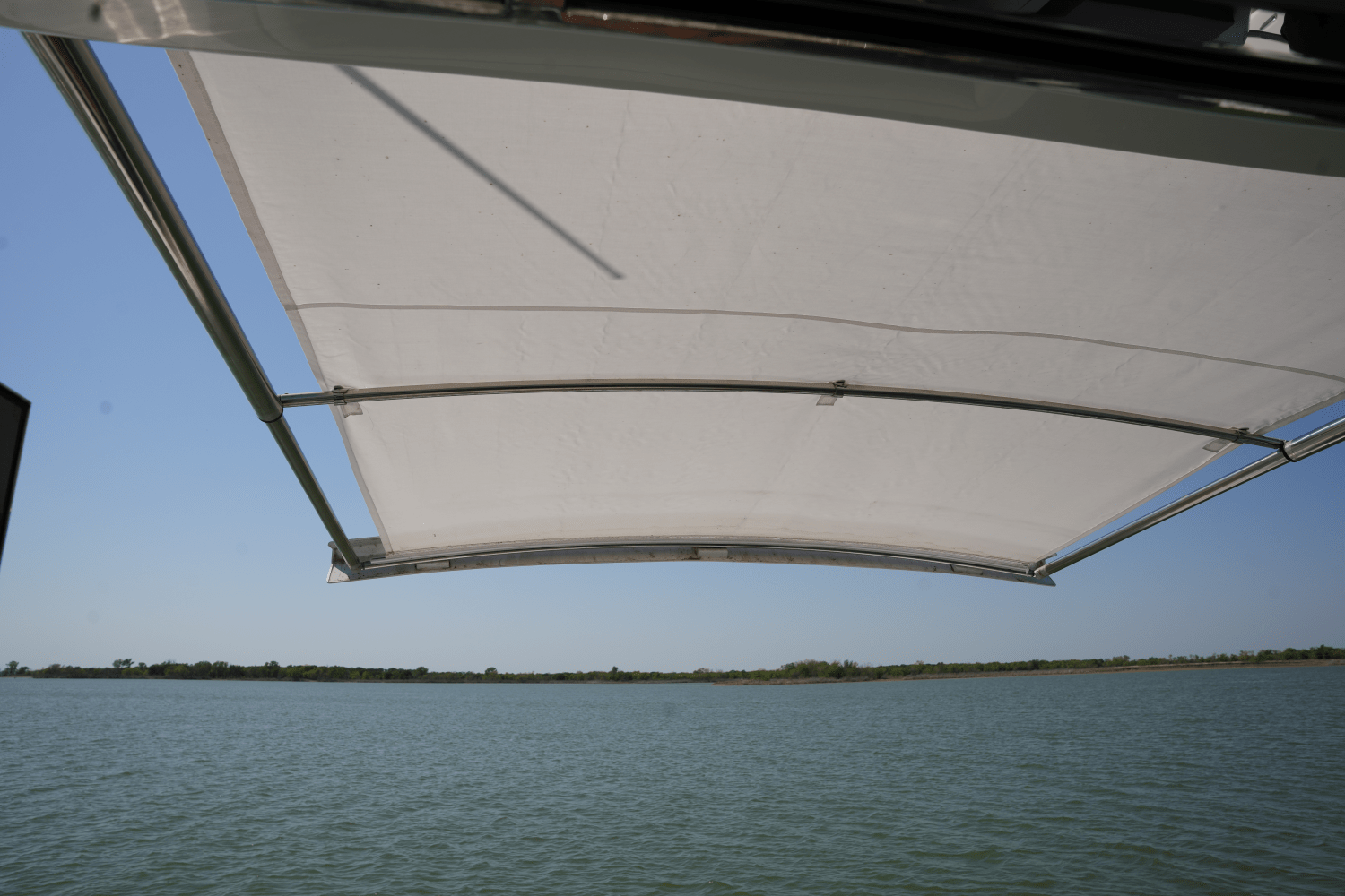 Slide: The Image of Cruisers Yachts 54 CANTIUS 2022 - 37