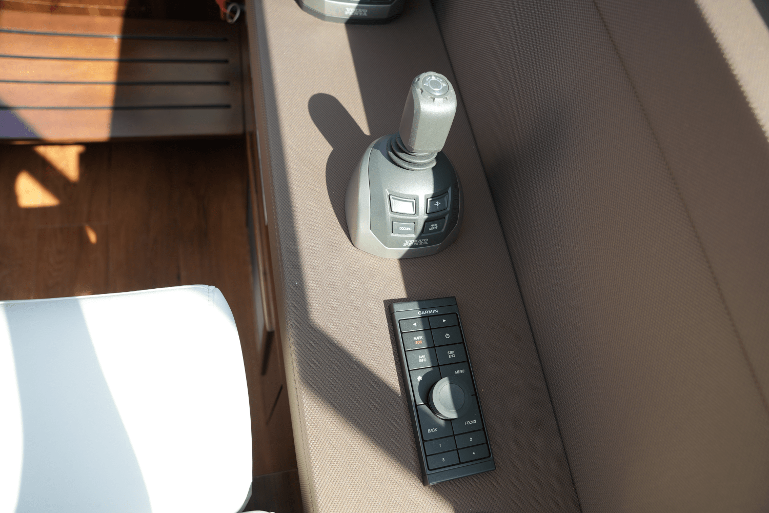 Slide: The Image of Cruisers Yachts 54 CANTIUS 2022 - 63