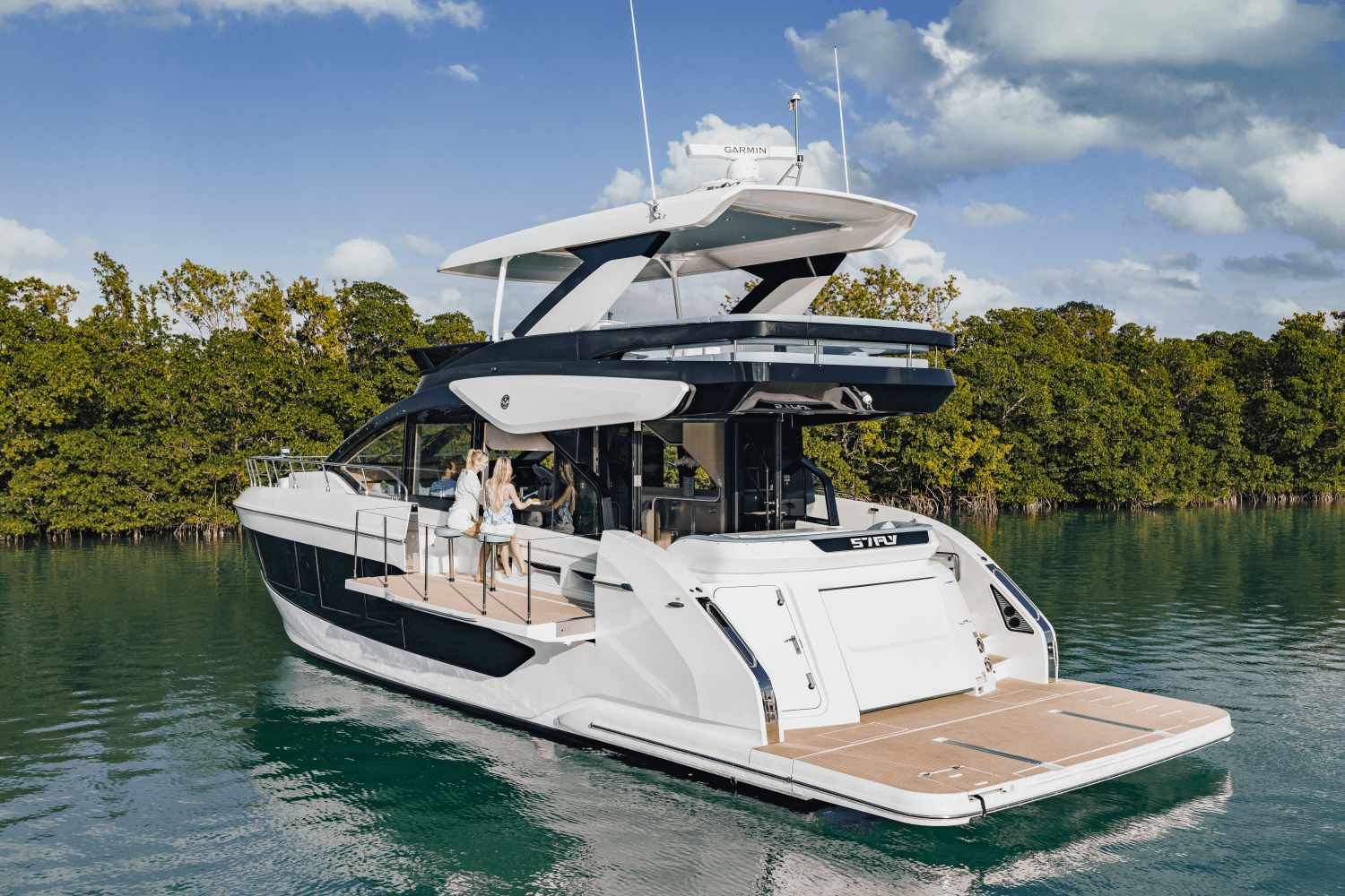 Slide: The Image of Cruisers Yachts 57 Fly 2025 - 10