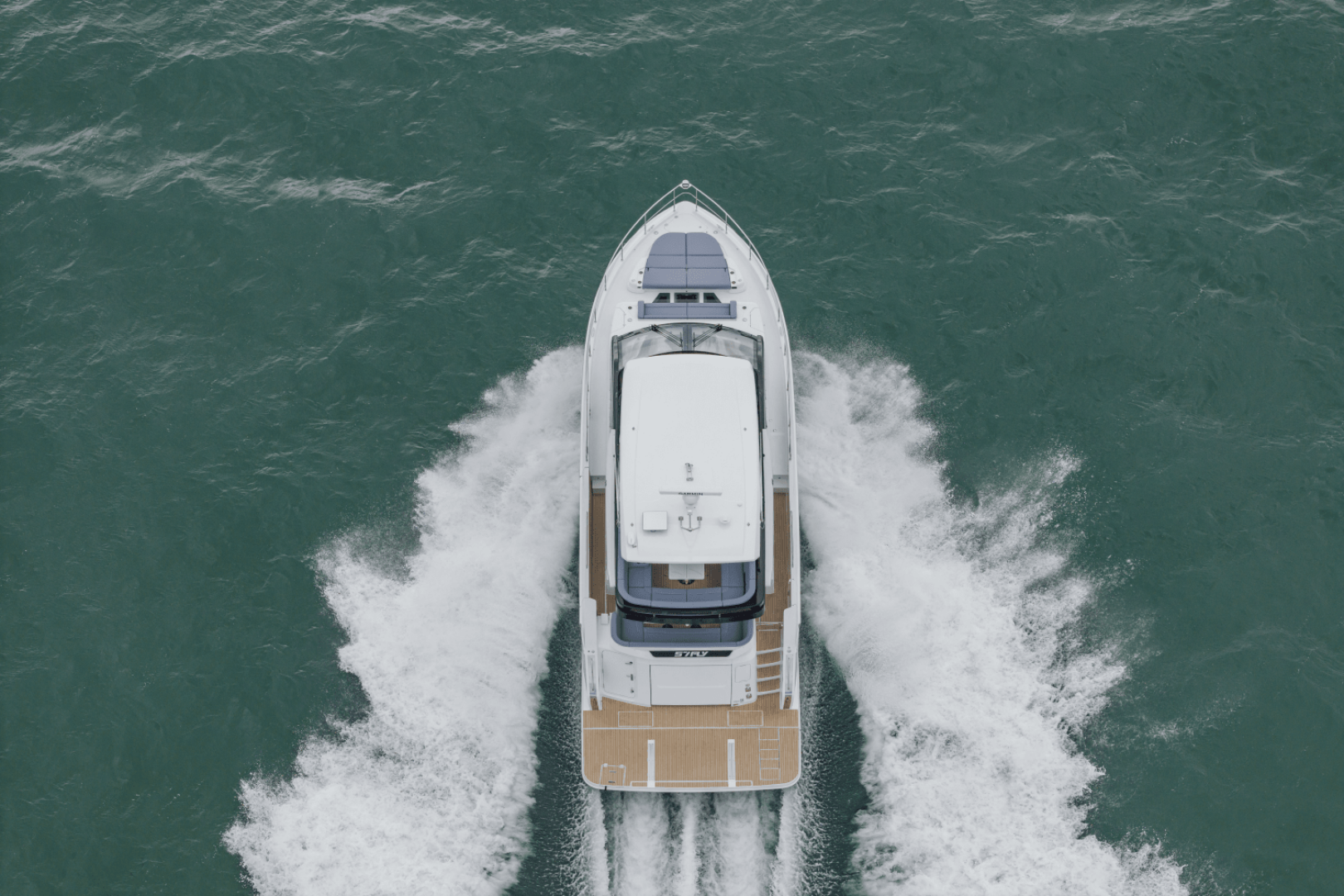 Slide: The Image of Cruisers Yachts 57 Fly 2025 - 4958384