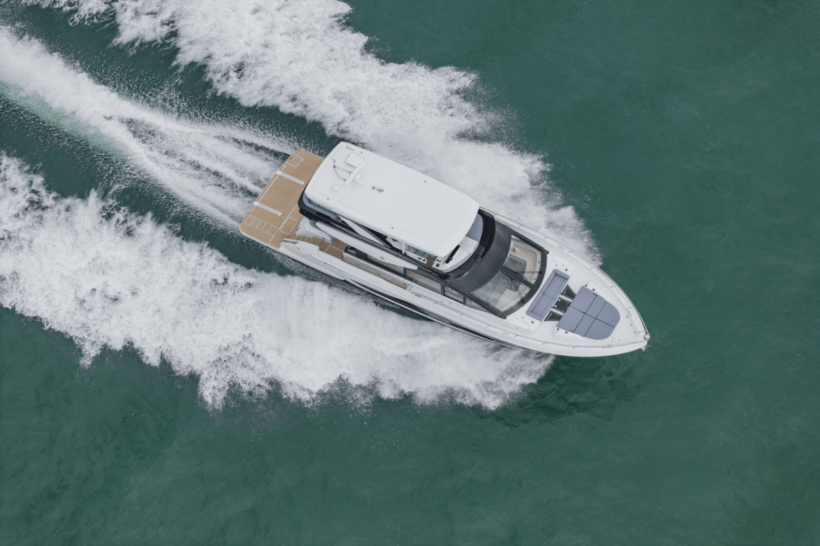 Slide: The Image of Cruisers Yachts 57 Fly 2025 - 4958385