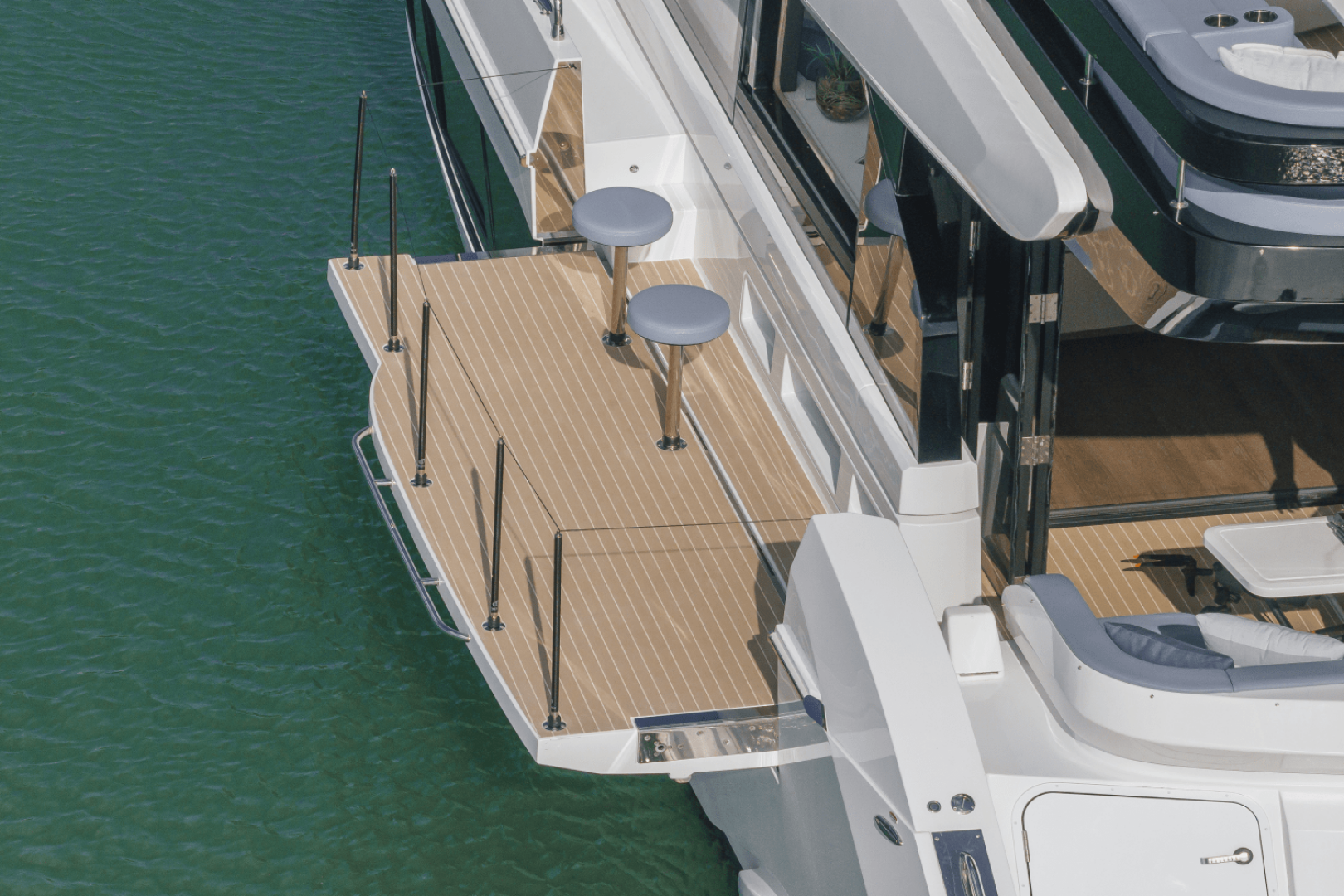 Slide: The Image of Cruisers Yachts 57 Fly 2025 - 4958388
