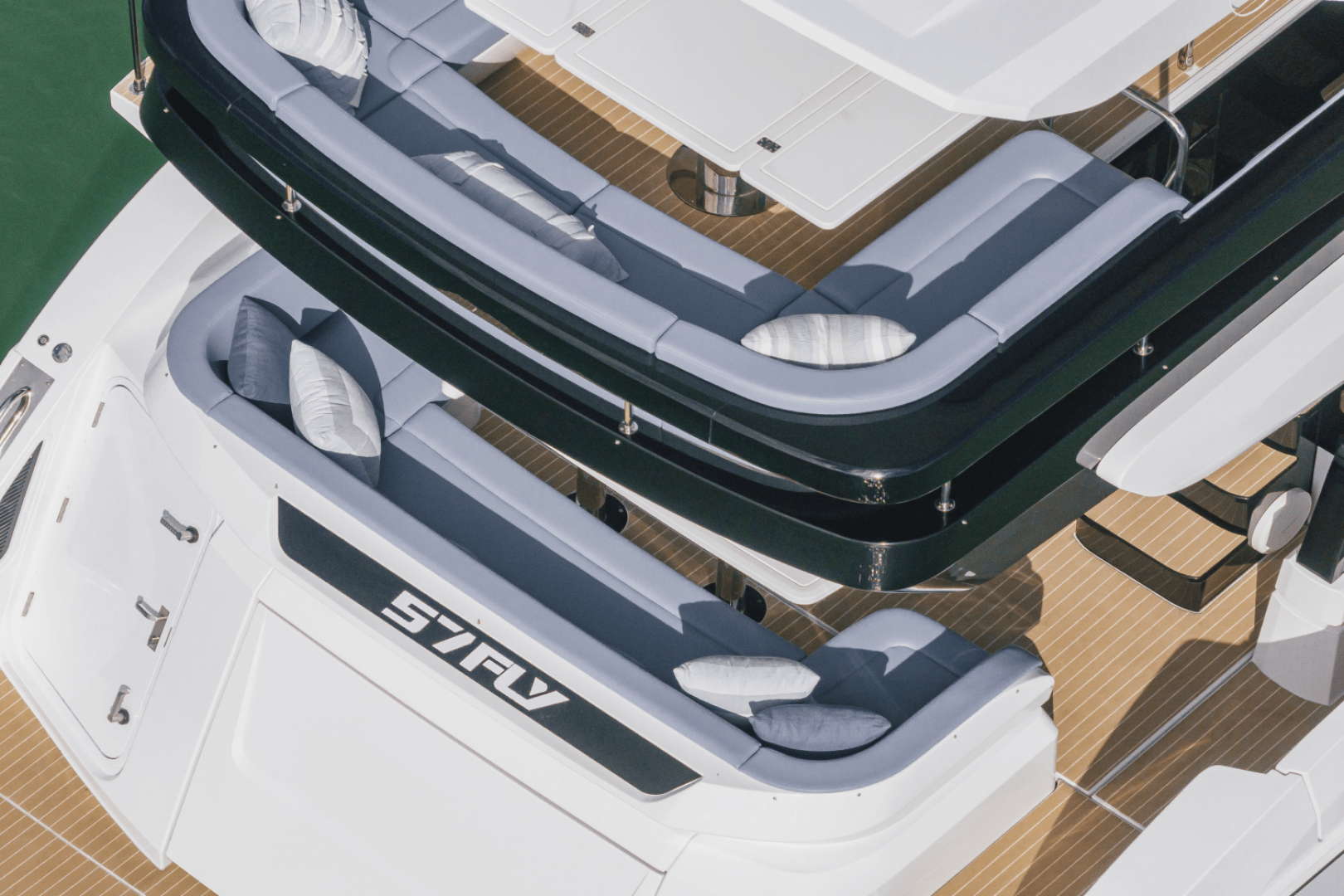 Slide: The Image of Cruisers Yachts 57 Fly 2025 - 4958401
