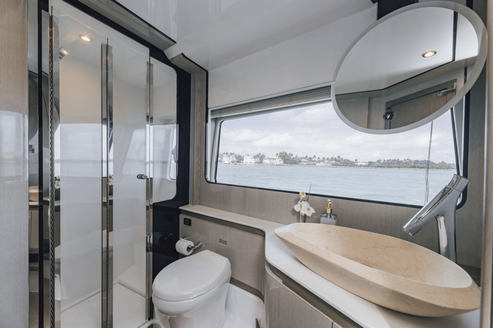 Slide: The Image of Cruisers Yachts 57 Fly 2025 - 4958445