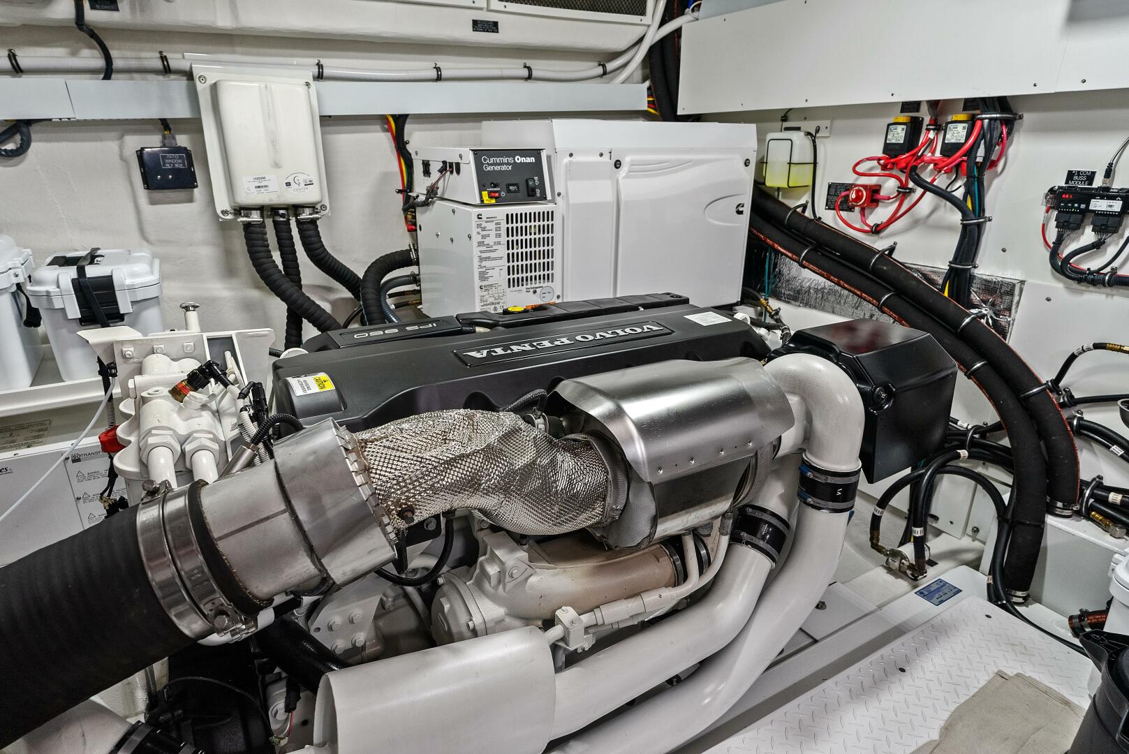 Slide: The Image of 2021 Cruiser Yachts 60 Cantius - Engine Room - 5432232
