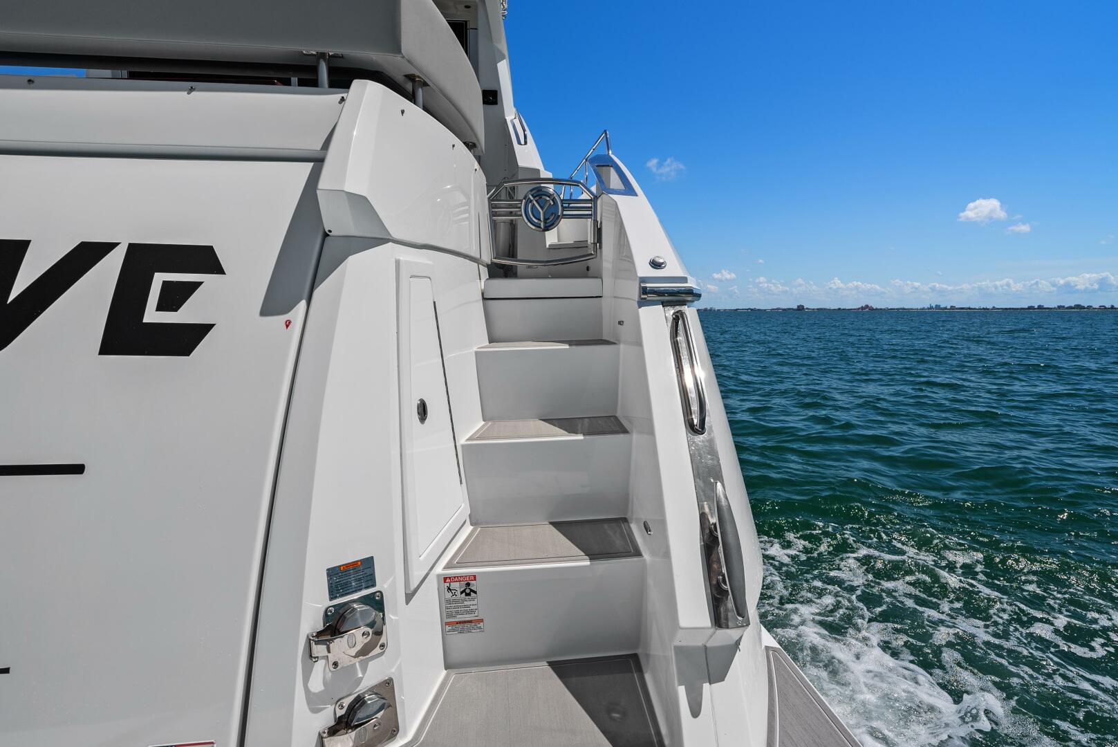 Slide: The Image of 2021 Cruiser Yachts 60 Cantius - Stern - 5432285