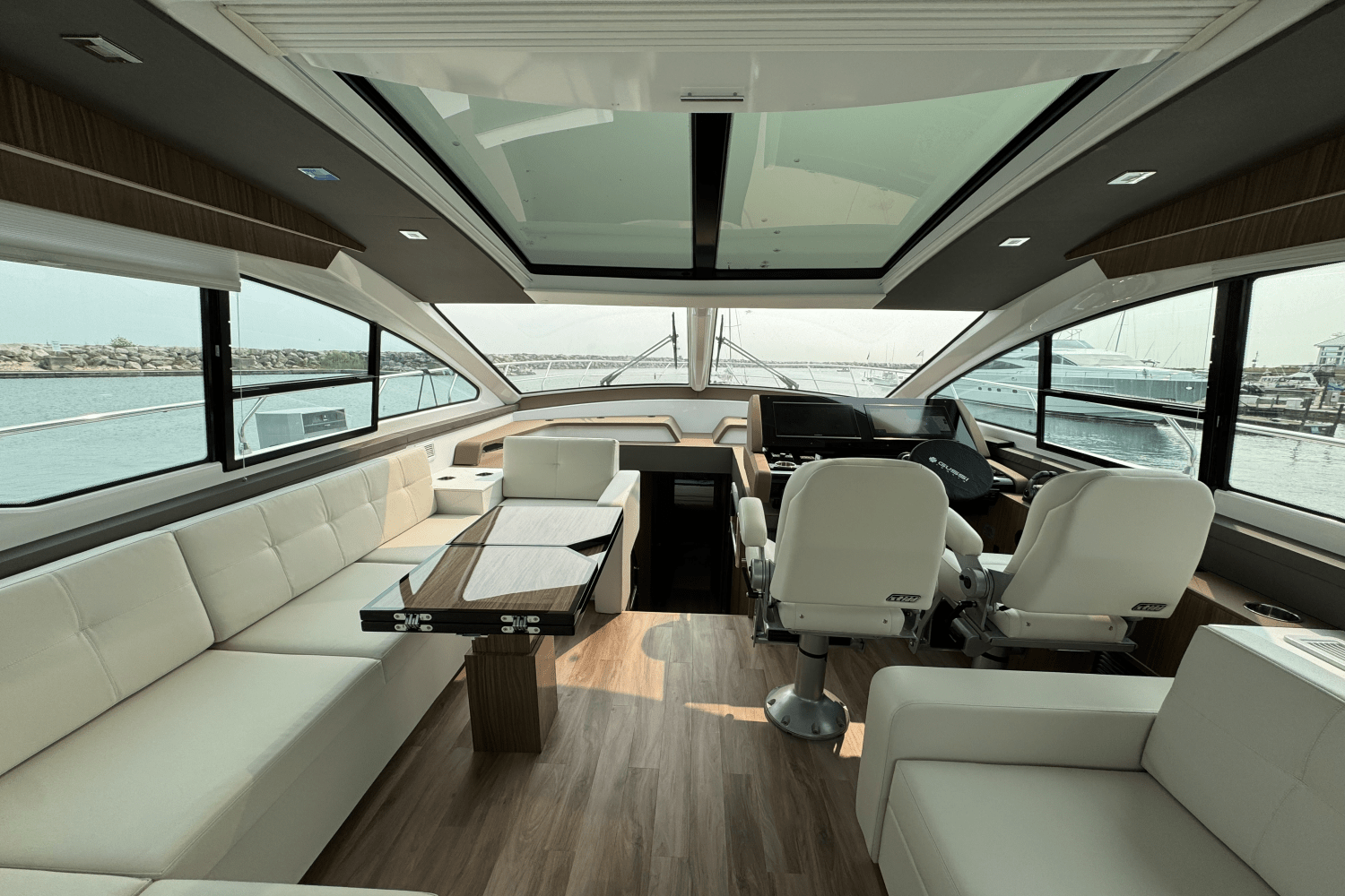 Slide: The Image of Cruisers Yachts 60 CANTIUS 2025 - 19