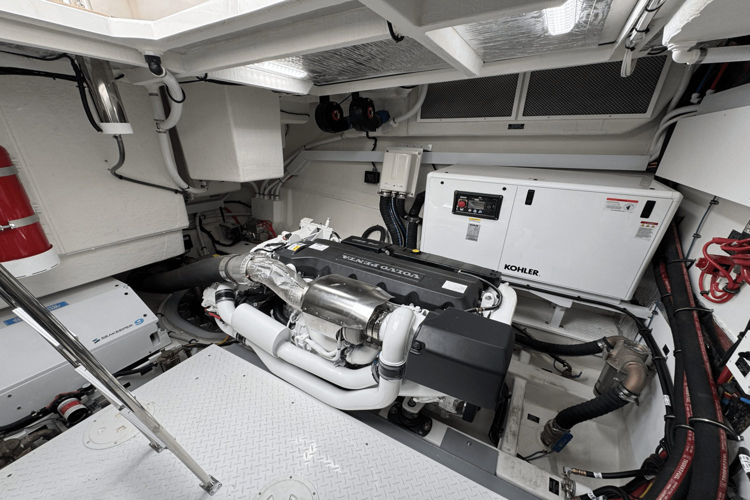 Slide: The Image of Cruisers Yachts 60 CANTIUS 2025 - 50