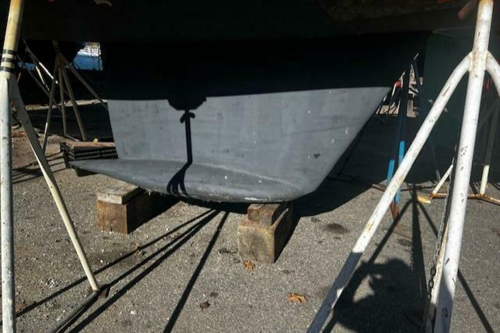 Slide: The Image of CS Canadian Sailcraft 40' Sloop 2001 - 5144963