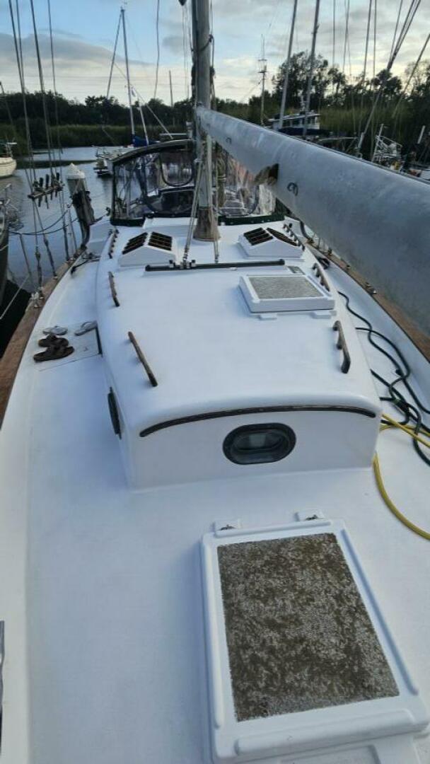 Slide: The Image of CSY 44 Center Cockpit 1979 - 4942187